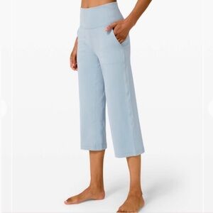 Lululemon wide-leg crop pant NWT